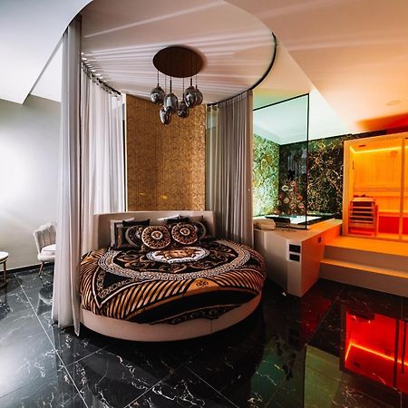 Versace Luxury Room Corleone Exterior foto