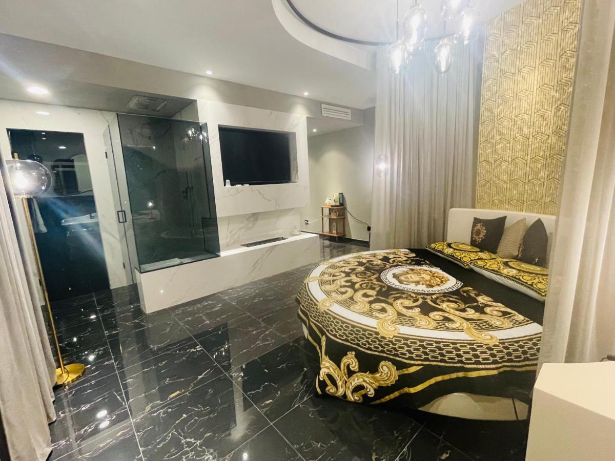 Versace Luxury Room Corleone Exterior foto