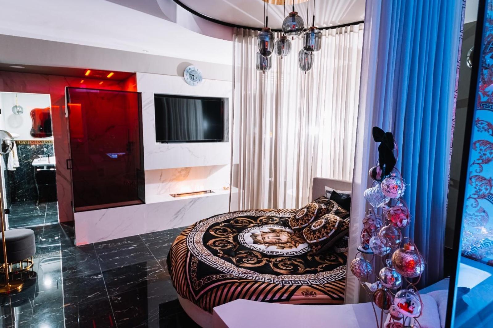 Versace Luxury Room Corleone Exterior foto